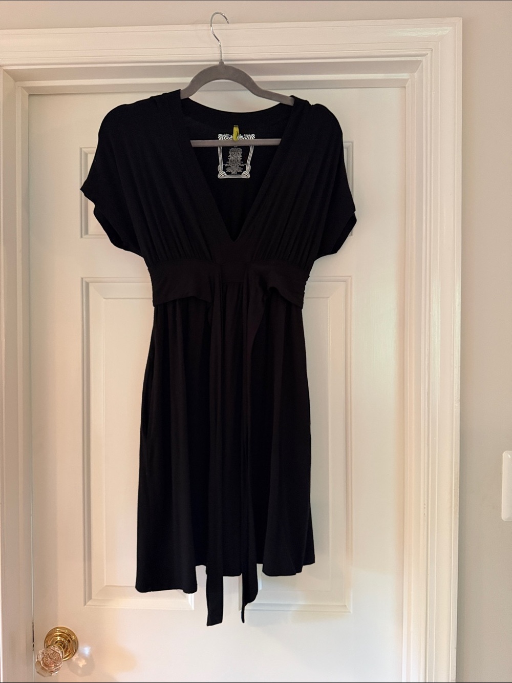 Black V-Neck Midi Dress - Pinkerton